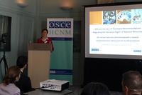 Hohe Kommissarin für Nationale Minderheiten der OSZE feiert die Bildungsrechte der Nationalen Minderheiten