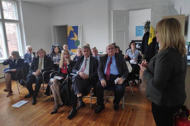 Minderheiten aus Bosnien und Herzegowina besuchen das FUEN Büro in Berlin 