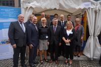 Minister of the Interior meets with the minorities in Germany at the Open House 2014 of the German Federal Government