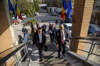 Über 300.000 Unterstützungsbekundungen den nationalen Behörden in Rumänien überreicht