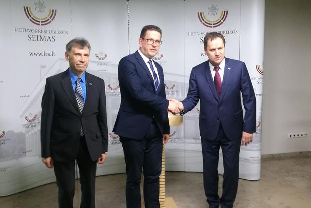 More than 20,000 statements of support for the MSPI handed over in Lithuania 